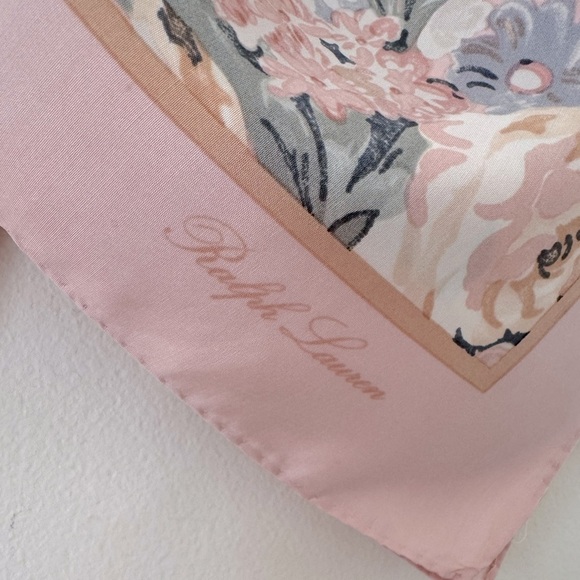1980s Vintage Ralph Lauren Silk Rose Scarf - Picture 3 of 7
